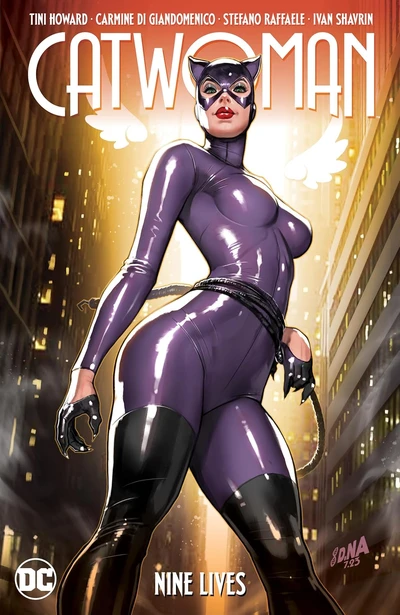 Catwoman  Vol. 4: Nine Lives